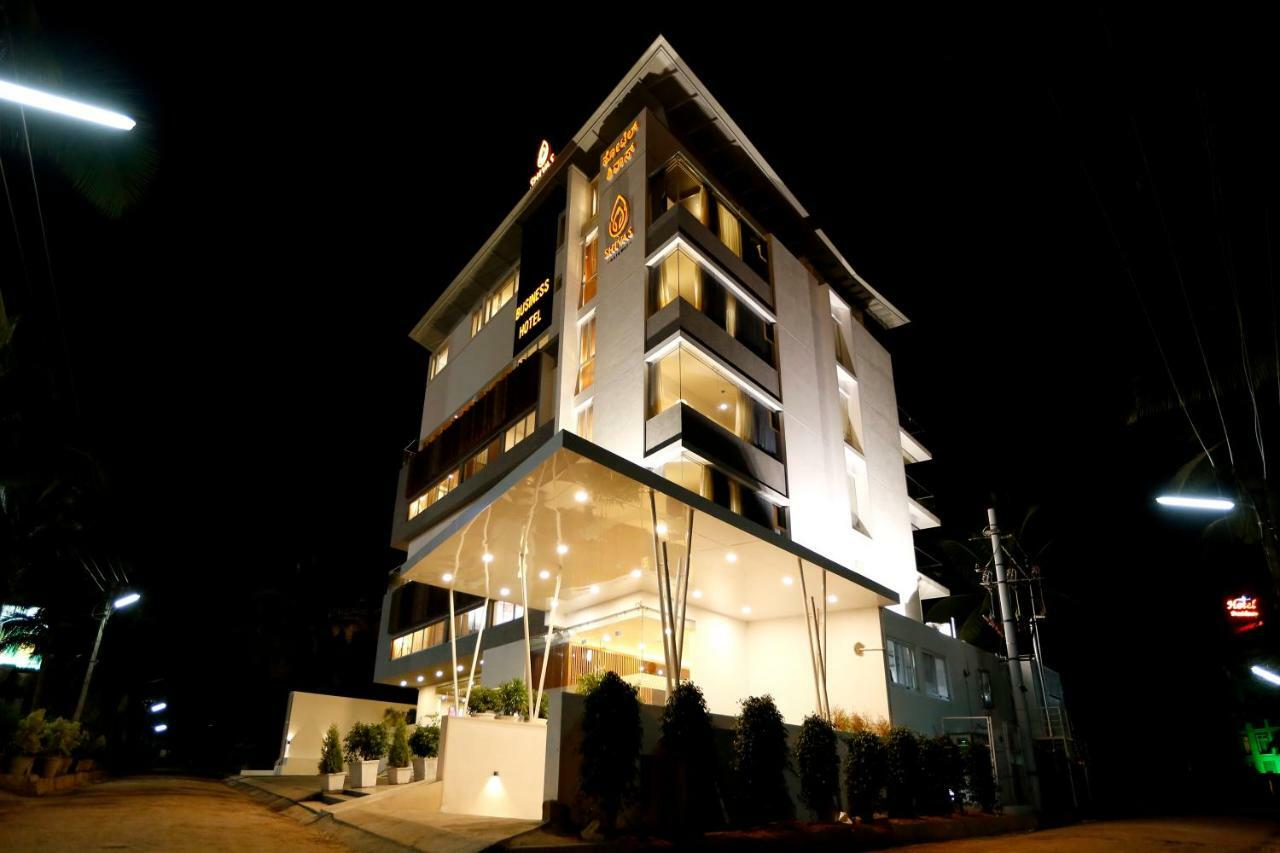 Shivas Gateway Hotel Devanahalli Exterior foto